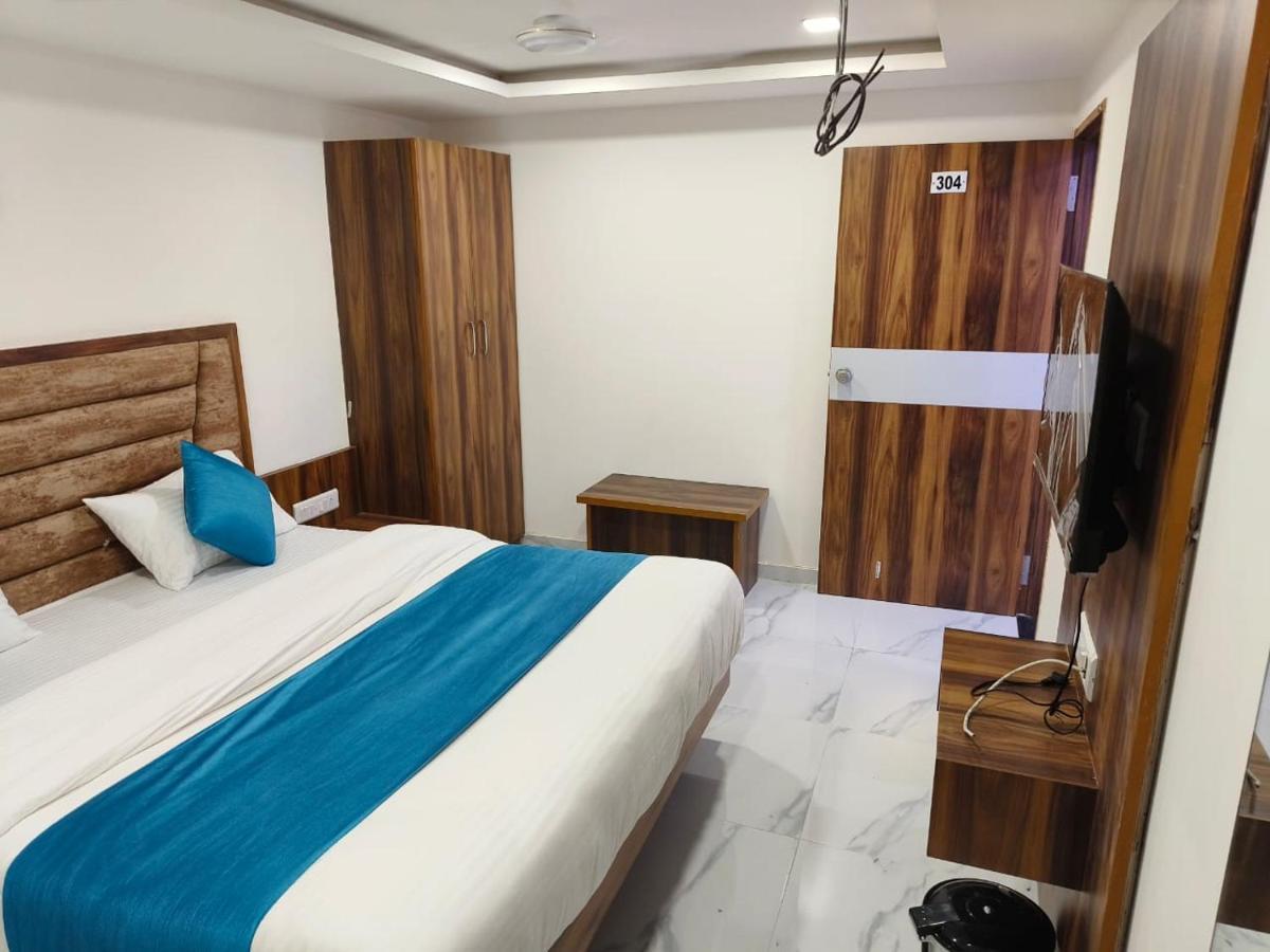 Hotel Ozone,ahmedabad *