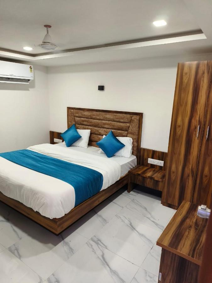 Hotel Ozone,ahmedabad *