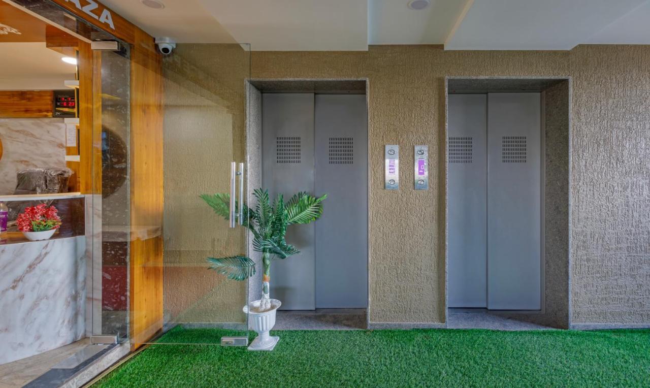 Hotel Treebo Plaza 3*