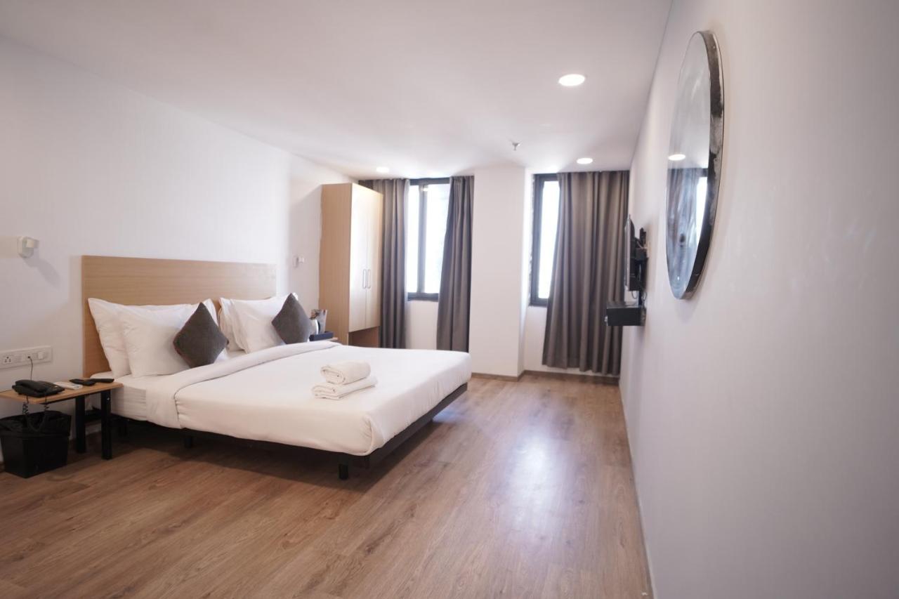 Hotel Sunflare Ahmedabad