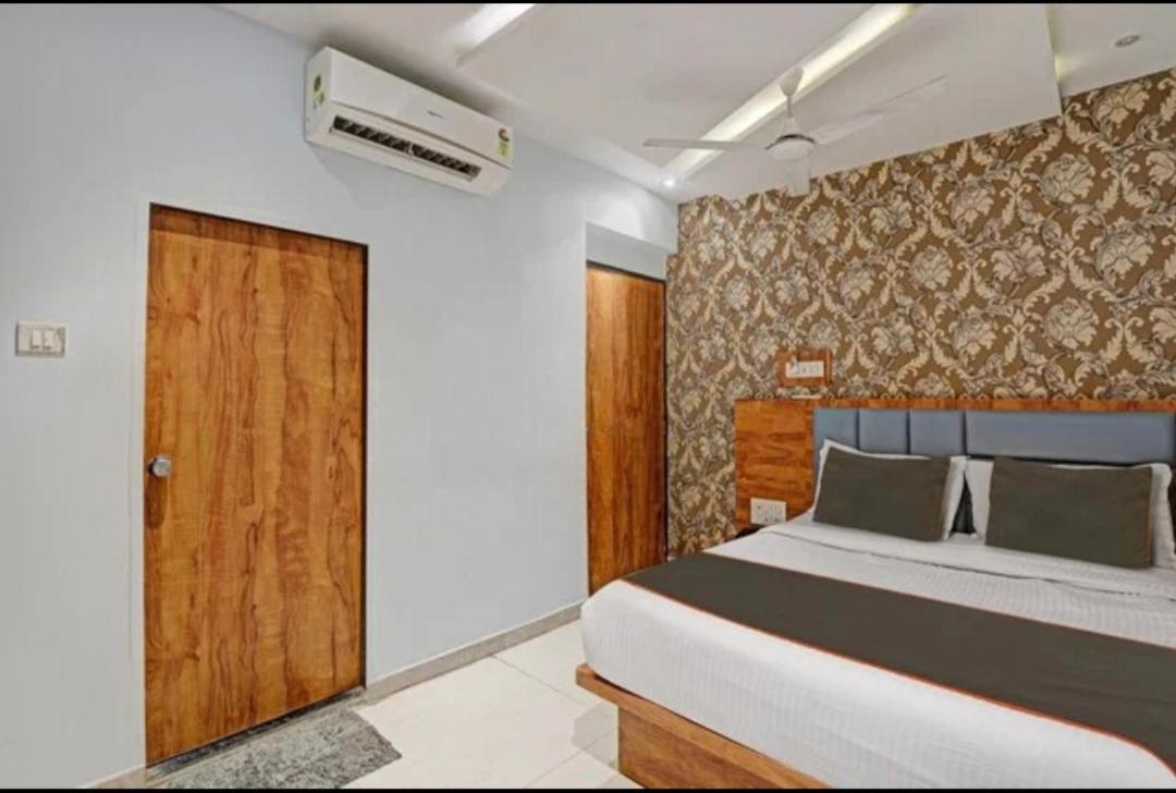 Privilege Hotel 3*