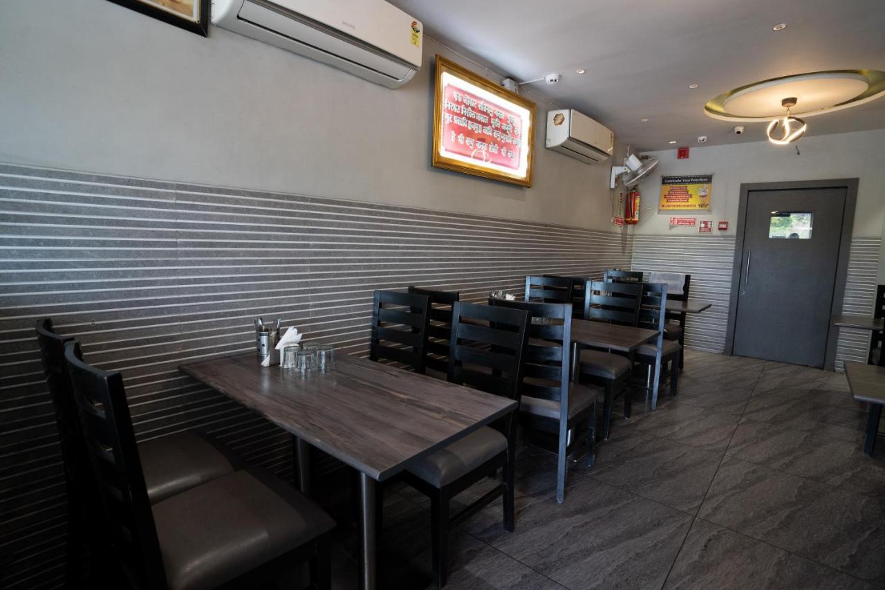 Kyra Manage By Kavya Hotels. Hotel Ahmedabad