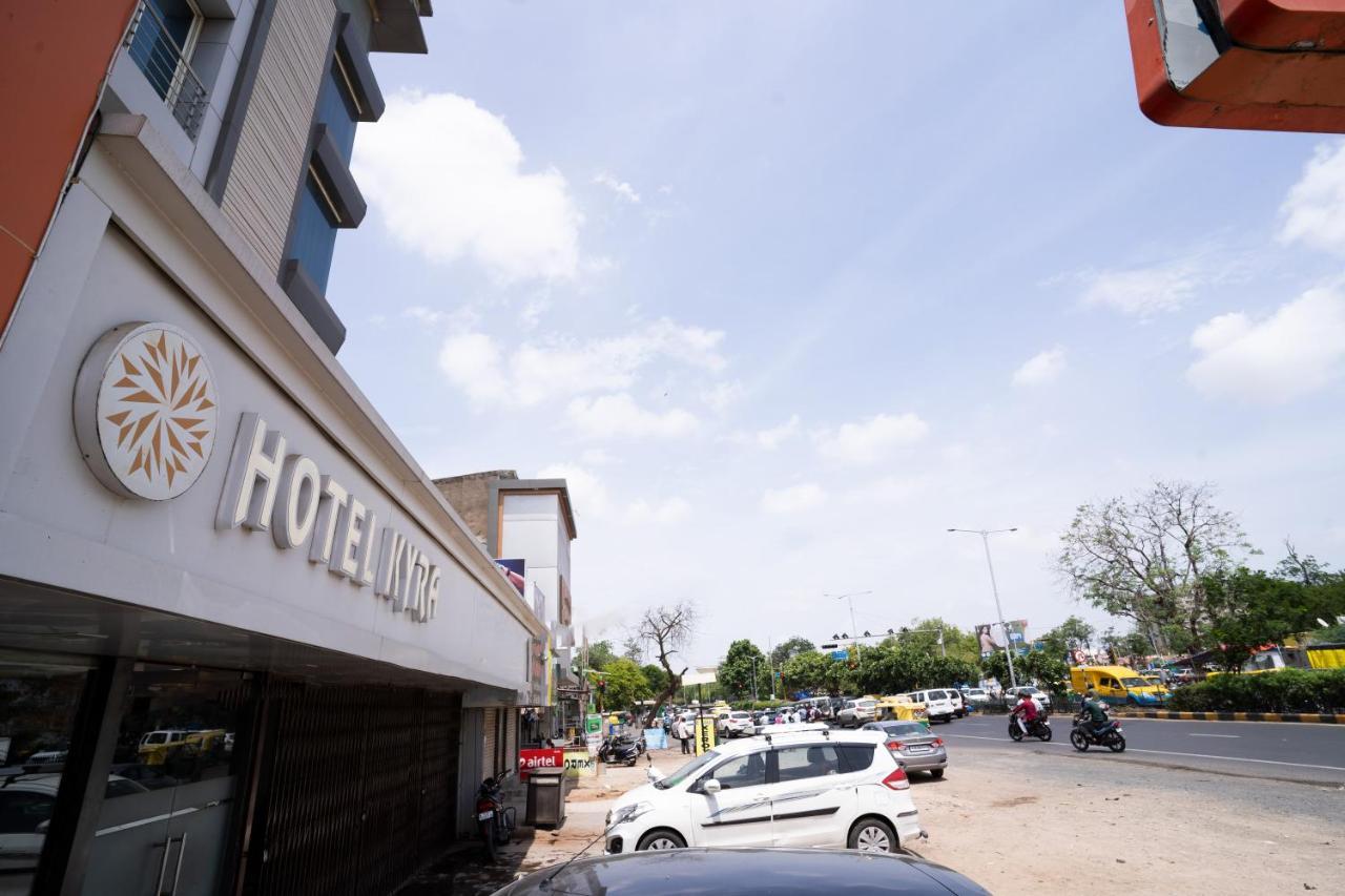 Kyra Manage By Kavya Hotels. Ahmedabad