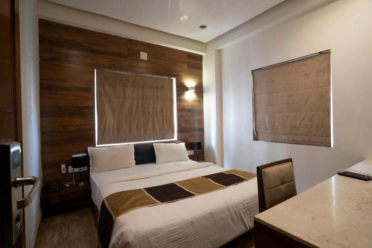 Kyra Manage By Kavya Hotels. Hotel Ahmedabad