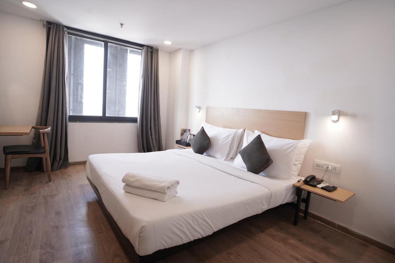 Hotel Sunflare