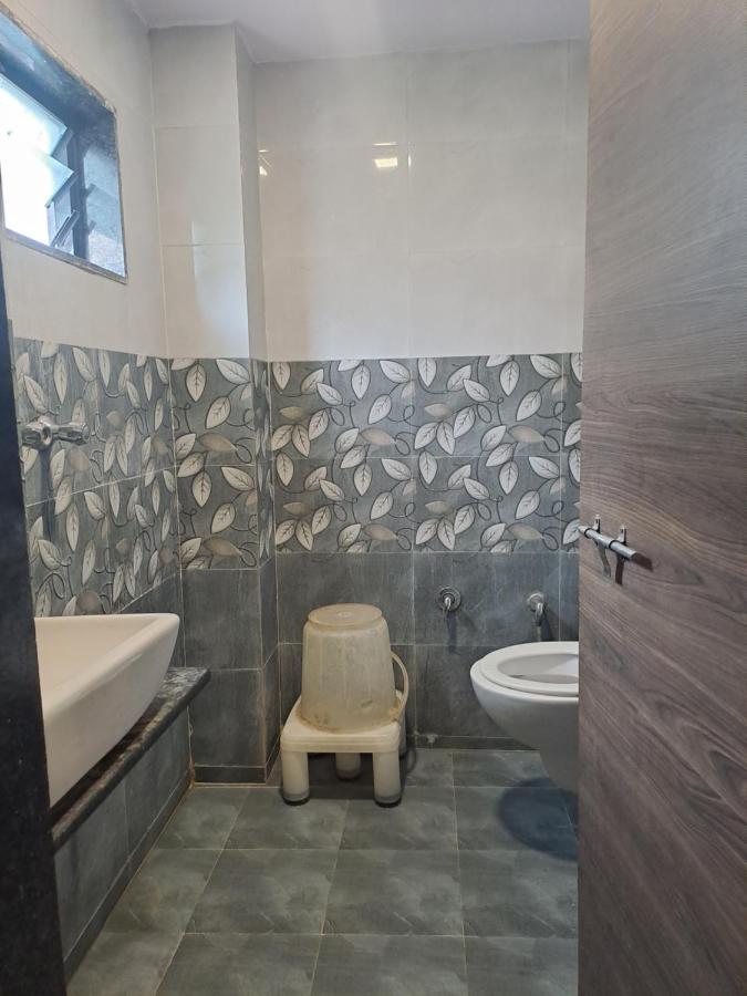 Gitanjali Hotel