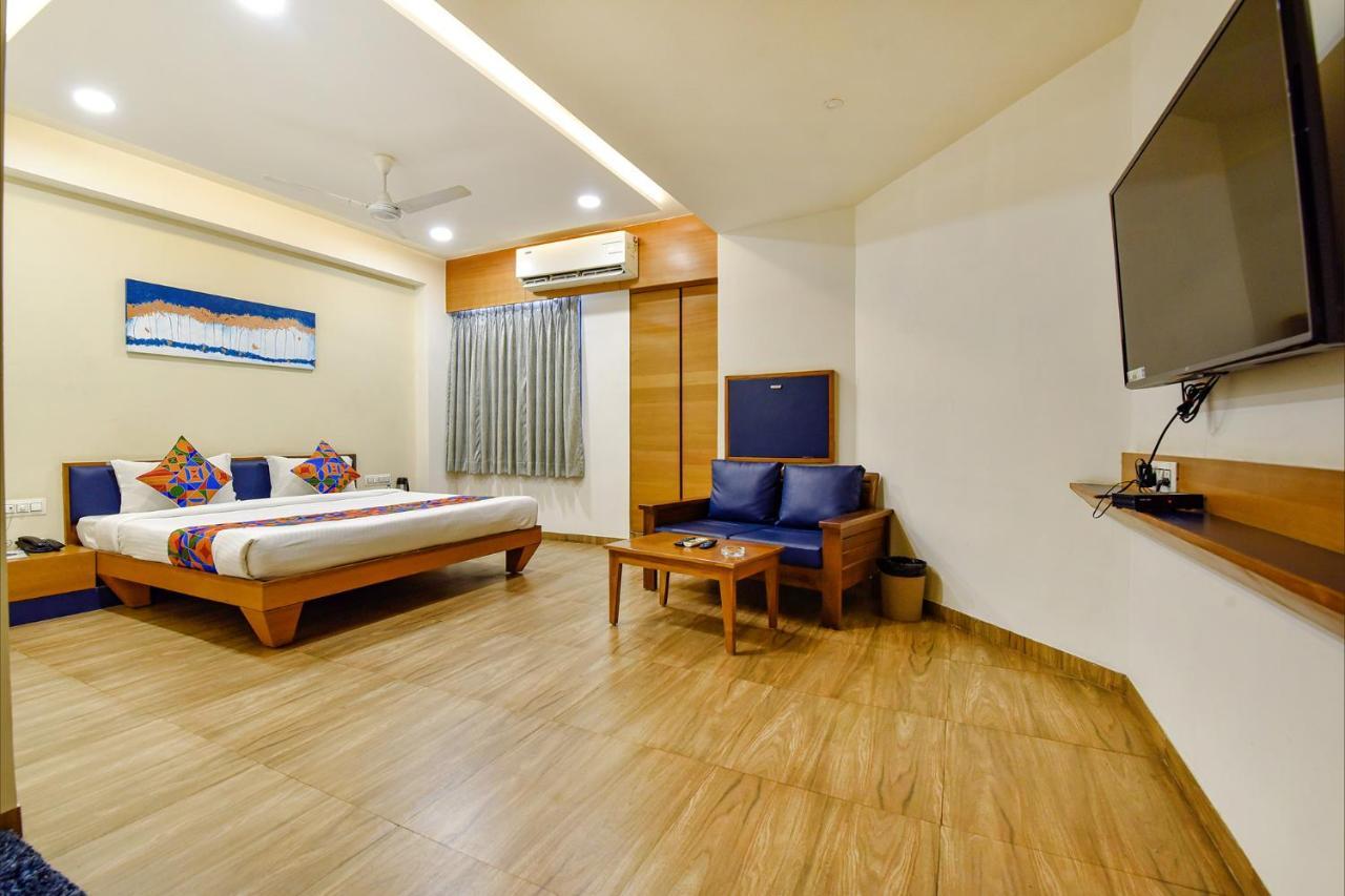 Fabhotel Prime Grand Unity, Changodar Hotel