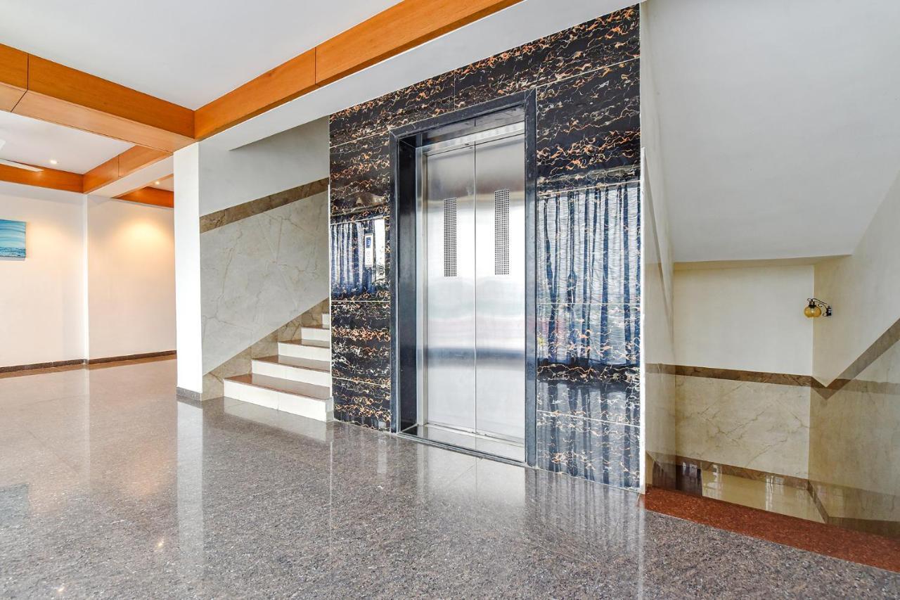 Hotel Fabhotel Prime Grand Unity, Changodar 3*