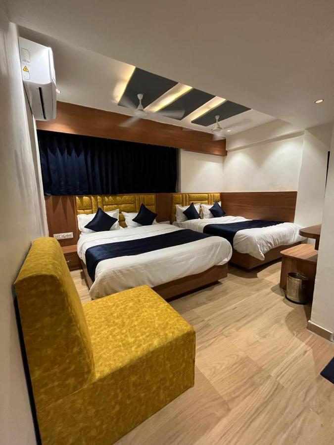 Hotel Paragon Ahmedabad