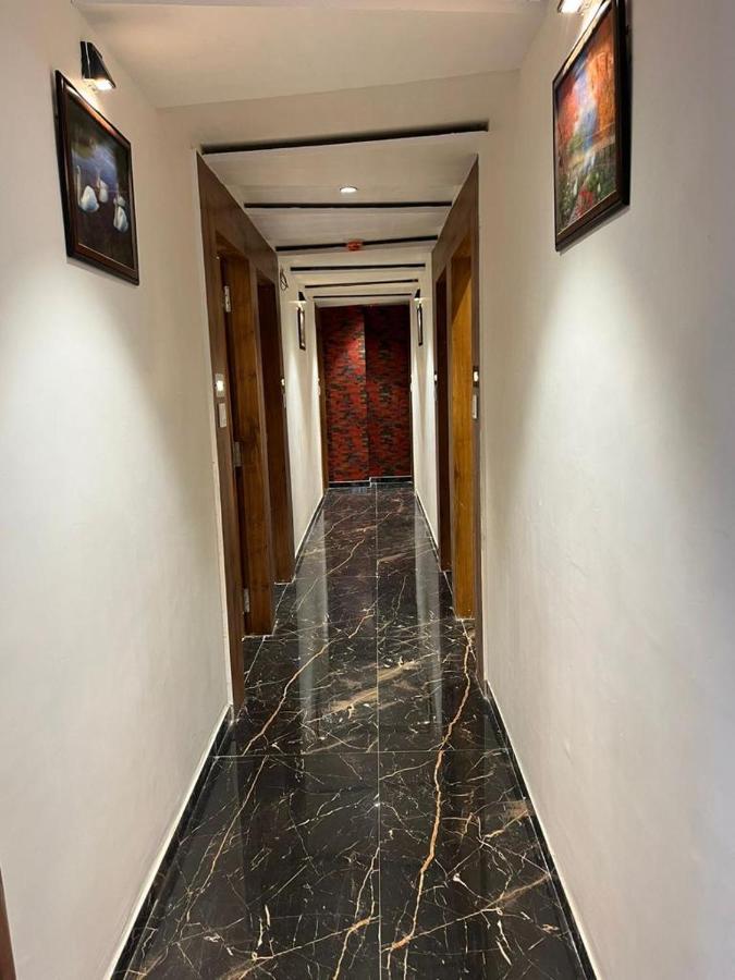 Paragon Hotel