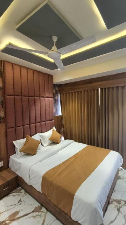 Paragon 3* Ahmedabad