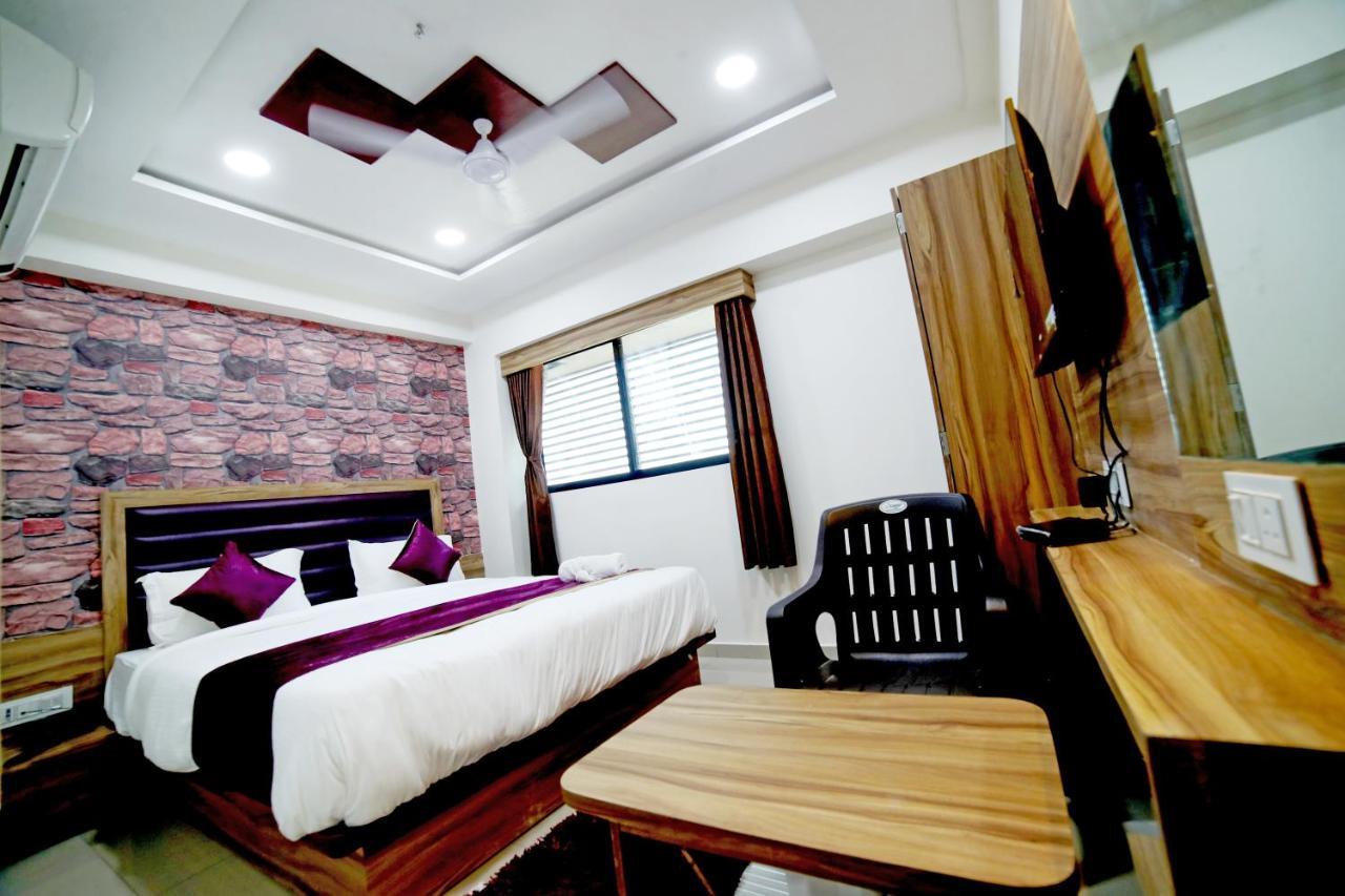 Hotel Surya