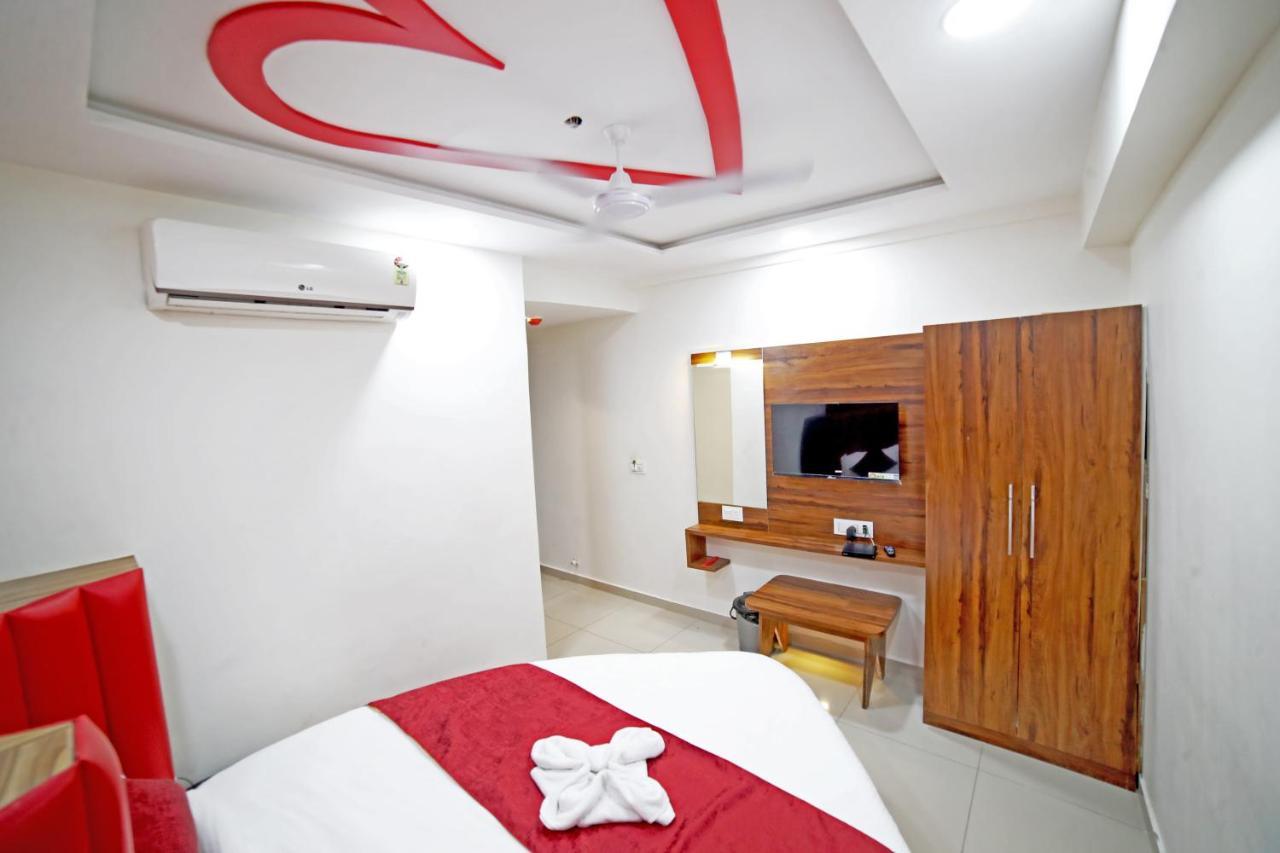 Surya Hotel 3*