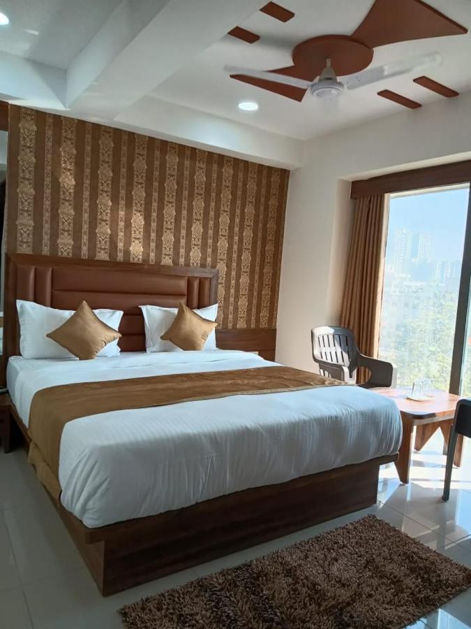Hotel Surya 3*