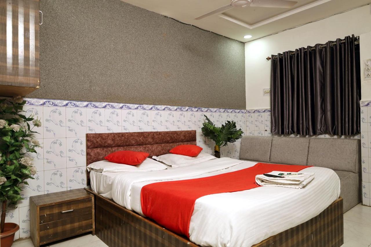 Hotel Goverdhan Palace Bapunagar Ahmedabad