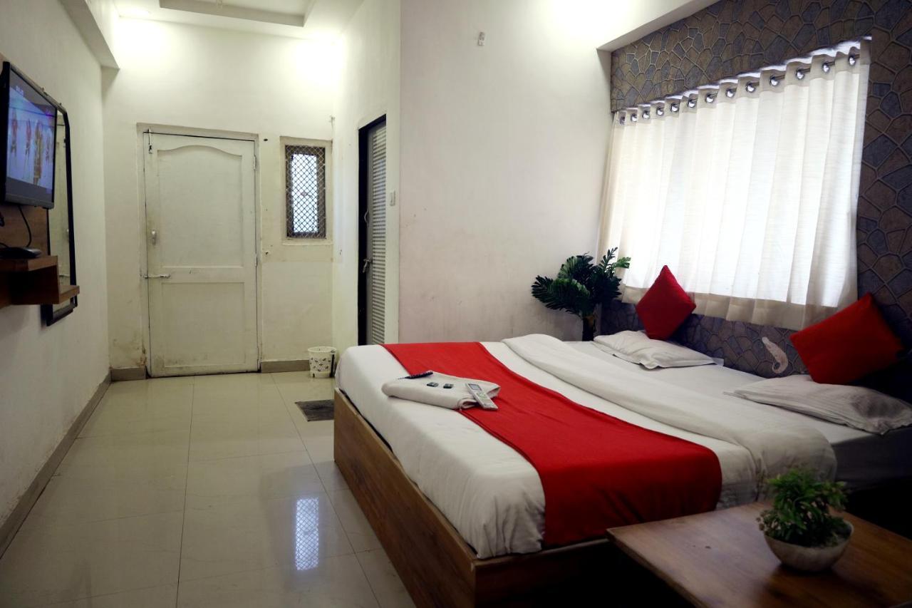 Goverdhan Palace Bapunagar 2* Ahmedabad