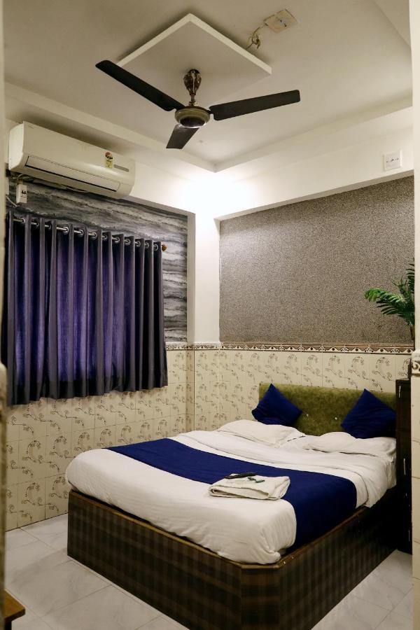 Hotel Goverdhan Palace Bapunagar 2*