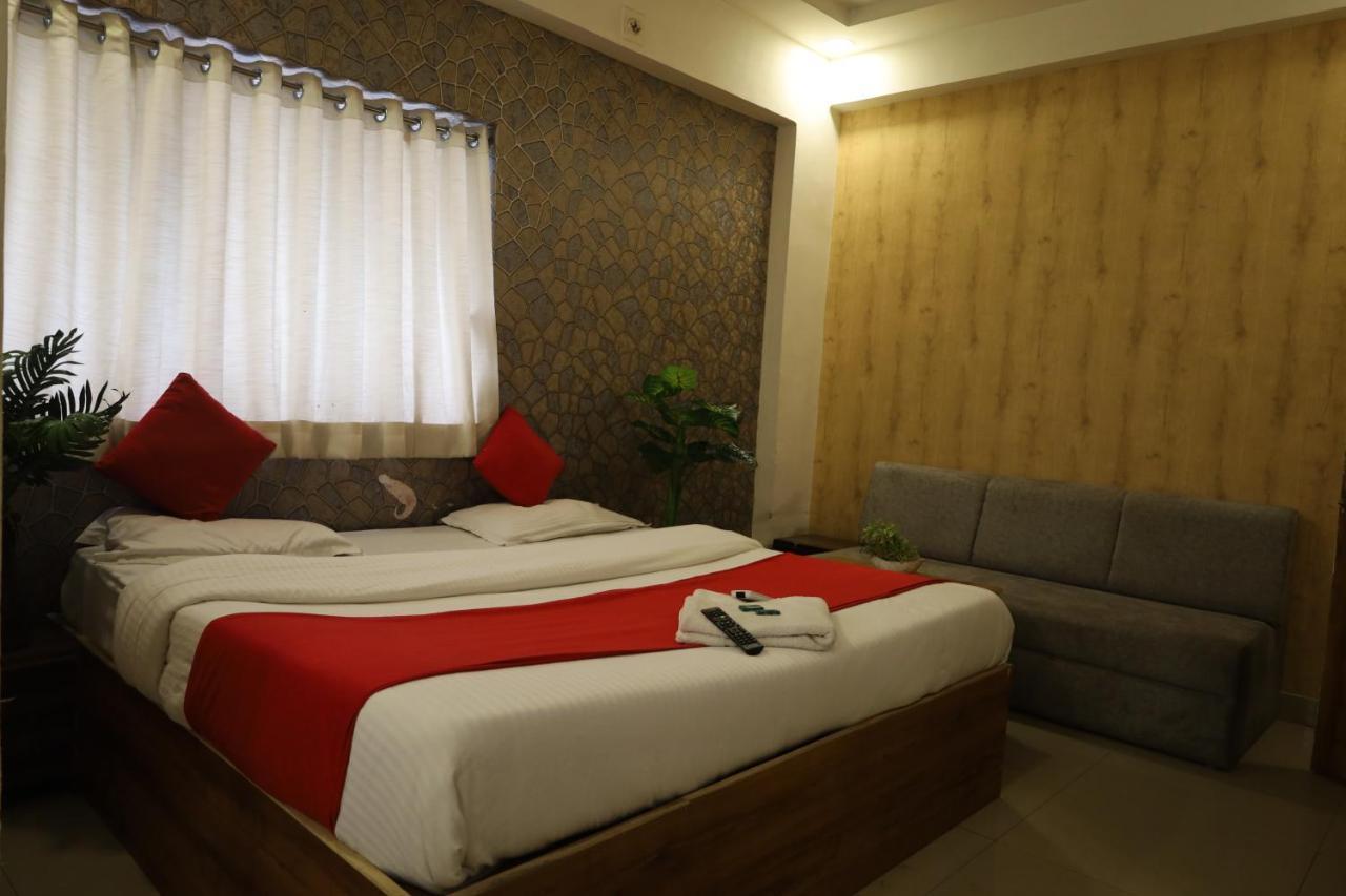 Hotel Goverdhan Palace Bapunagar 2*