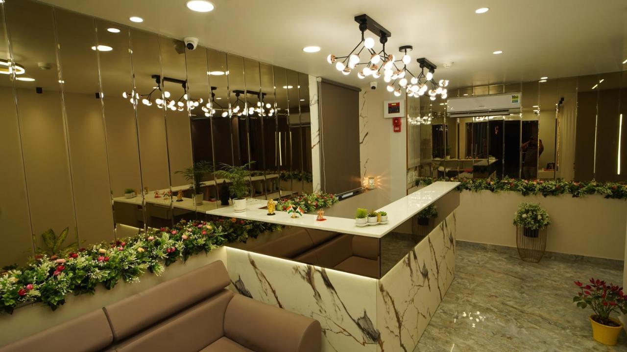 Richie Rich Hotel Ahmedabad