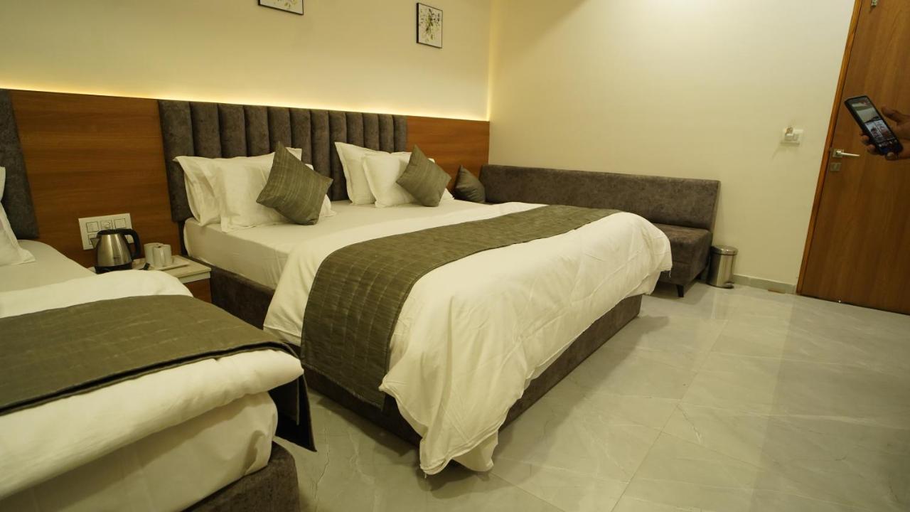 Richie Rich Hotel 3*