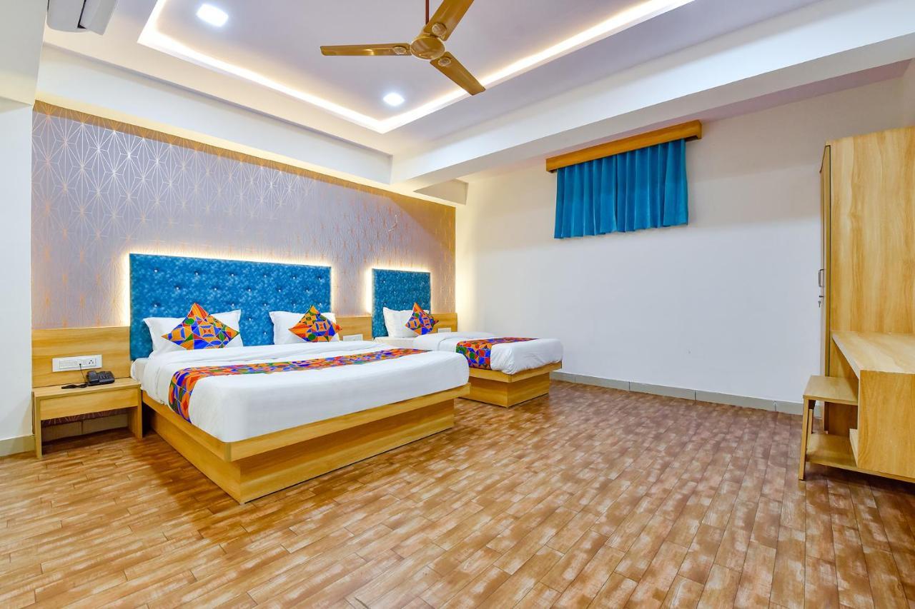 Fabhotel Matrix Hotel Ahmedabad