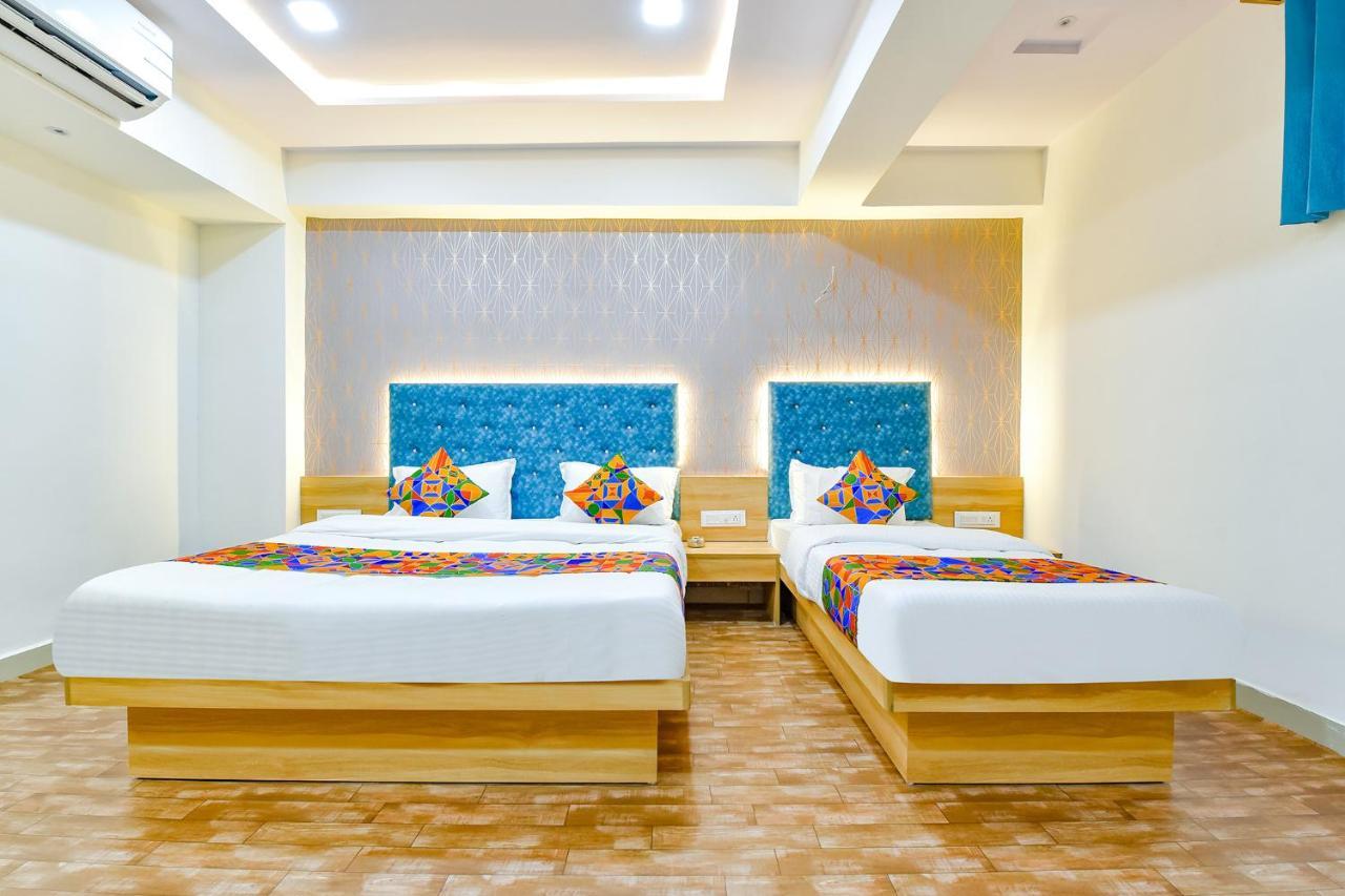 Hotel Fabhotel Matrix