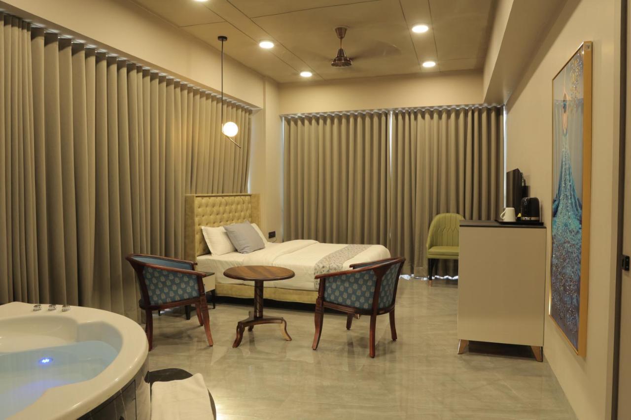 Apricot Motera Hotel Ahmedabad