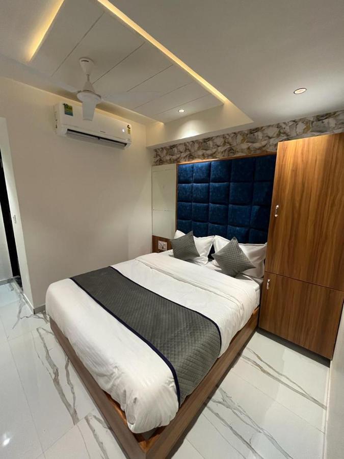 Palak Hotel