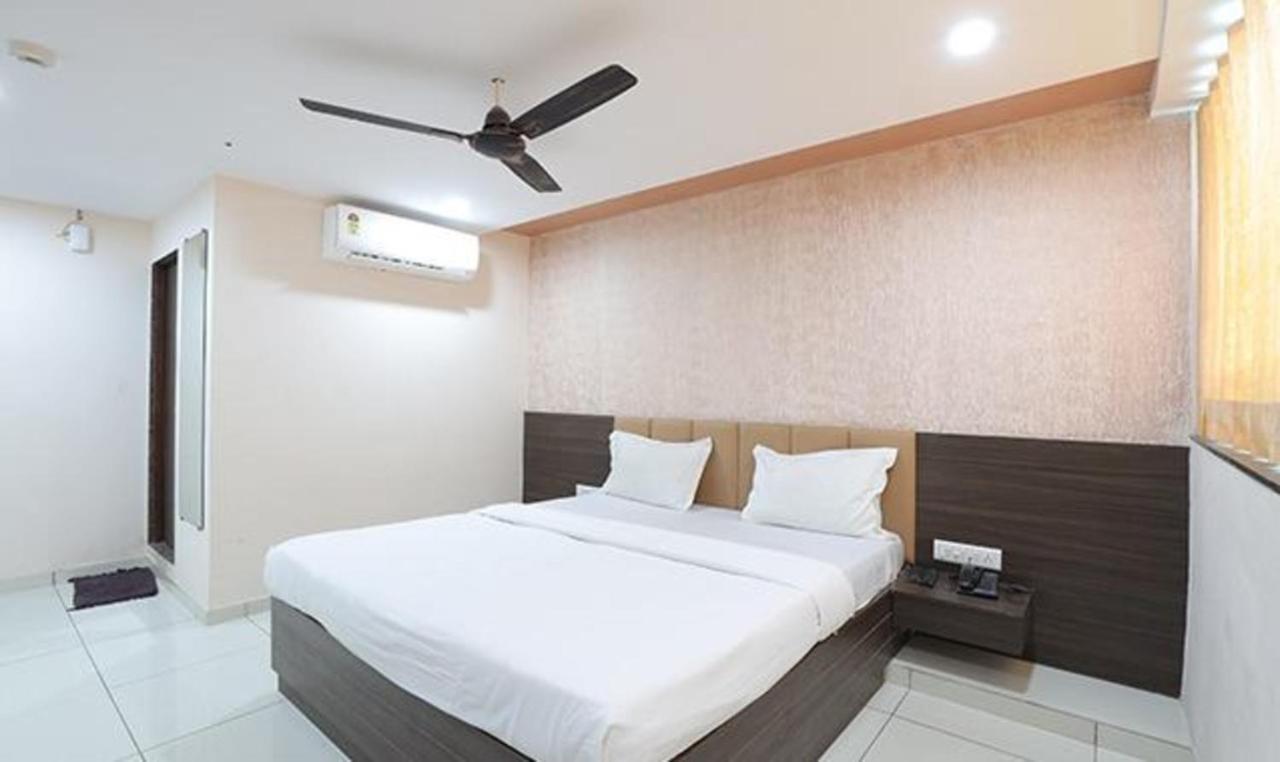 Hotel Fabhotel The Heaven 3*