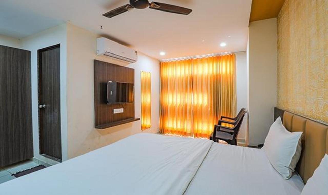 Fabhotel The Heaven Hotel 3*