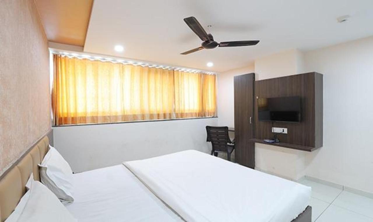 Fabhotel The Heaven 3*