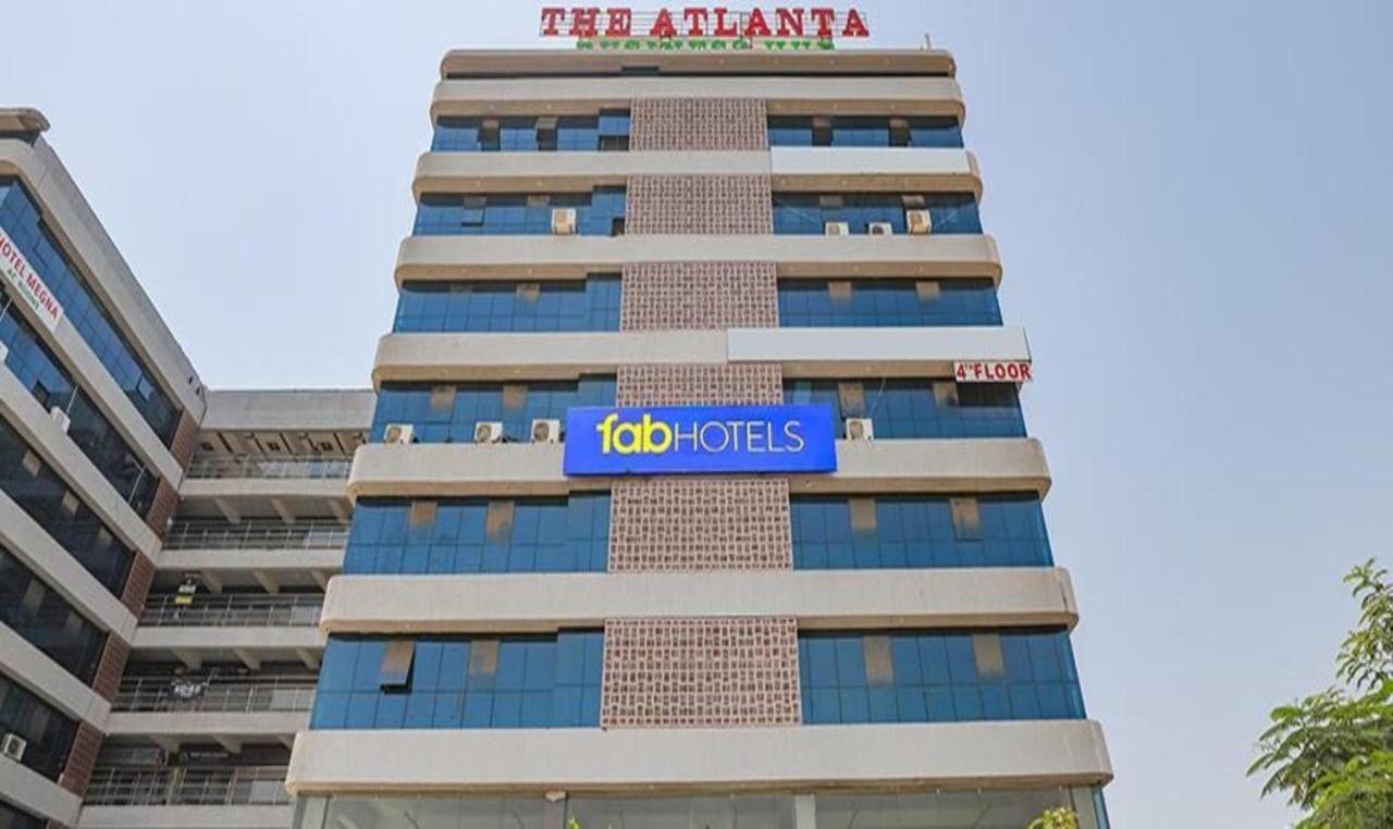 Fabhotel The Heaven