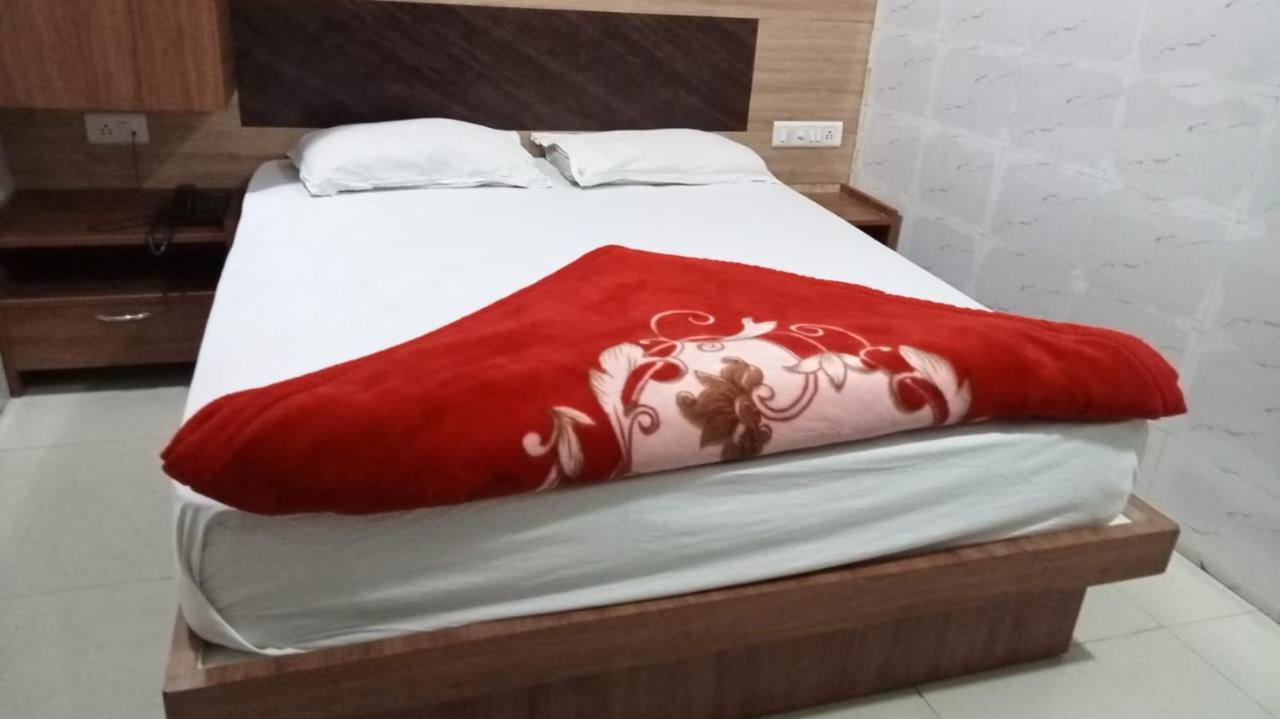 Shree Krishna Hotel