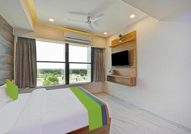 Shree Regency Hotel