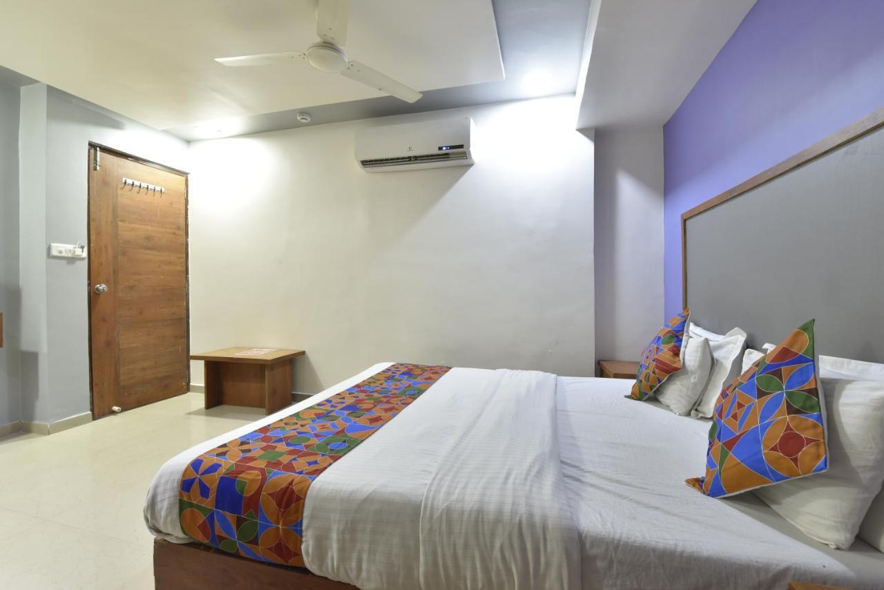 Gold Leaf 3* Ahmedabad
