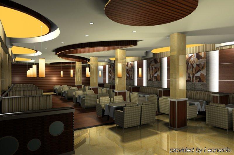 Takshashila Hotel 3*