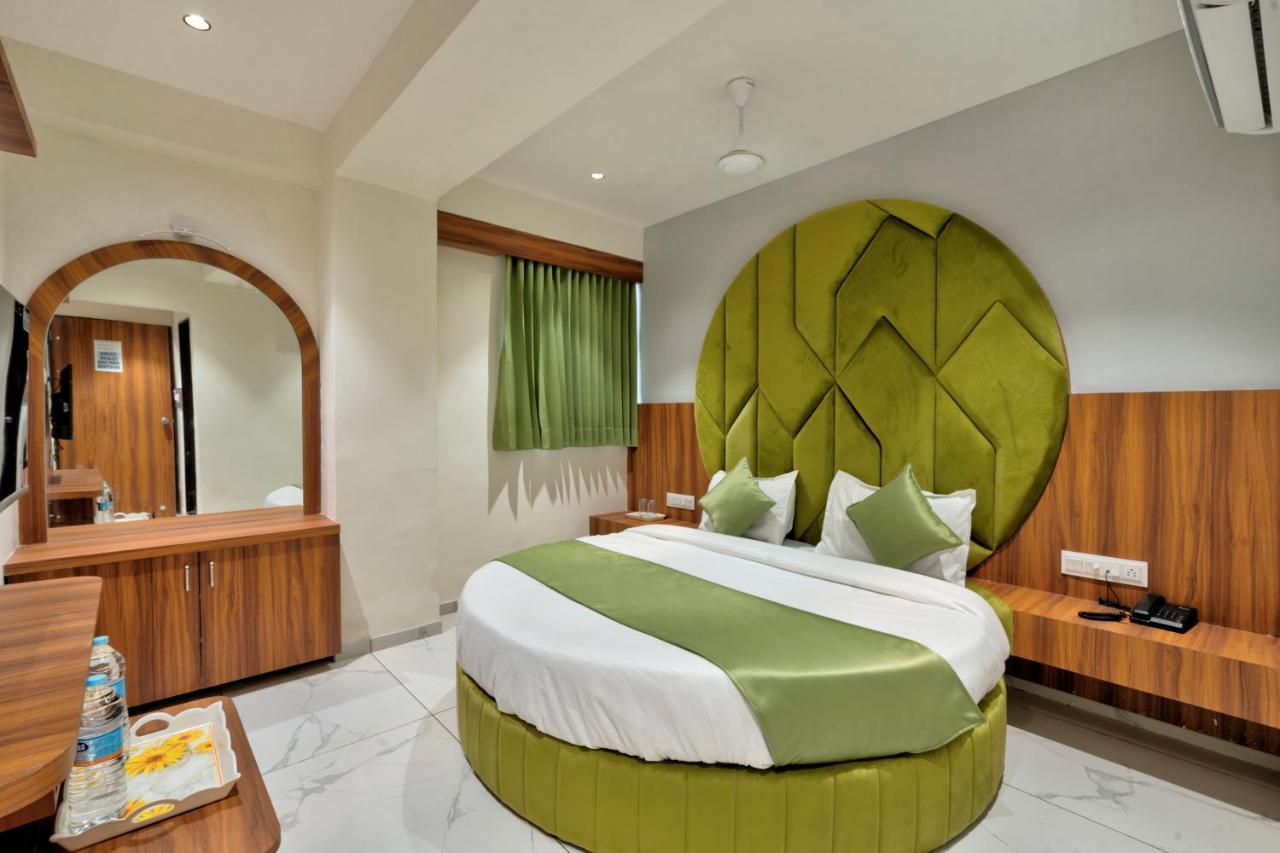 Royal 21 Ahmedabad