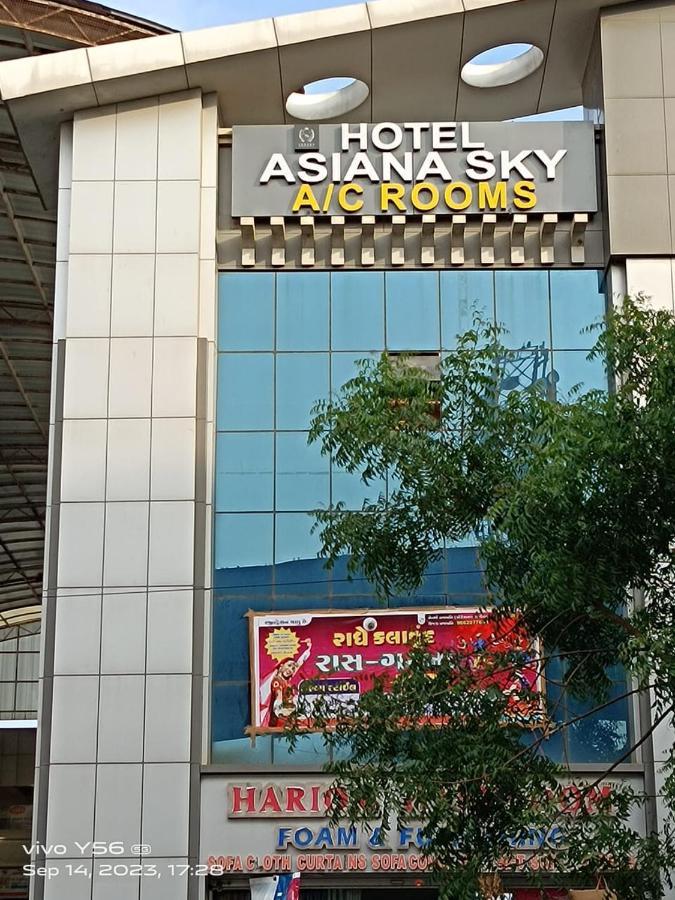 Hotel Asiana Sky Motera Ahmedabad