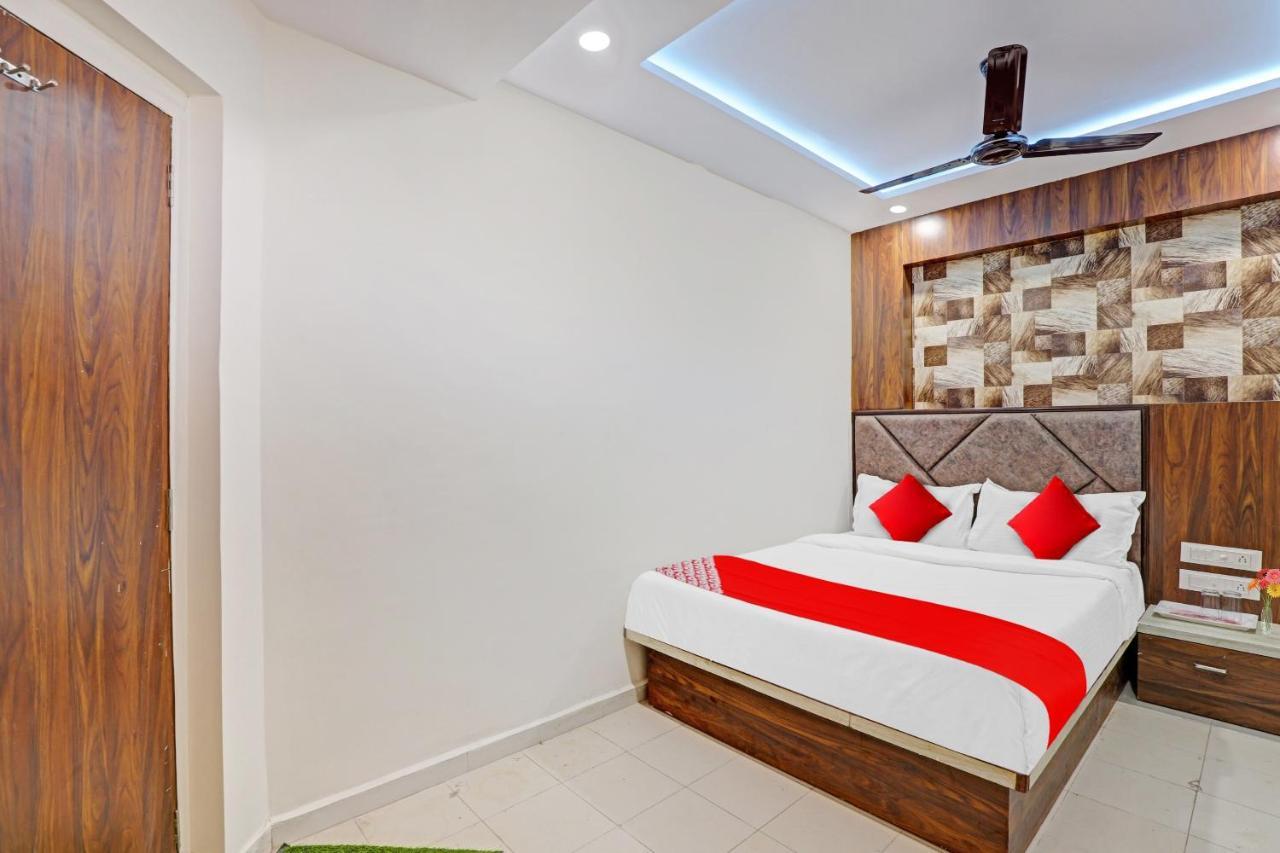 Flagship Sai Hotel Ahmedabad