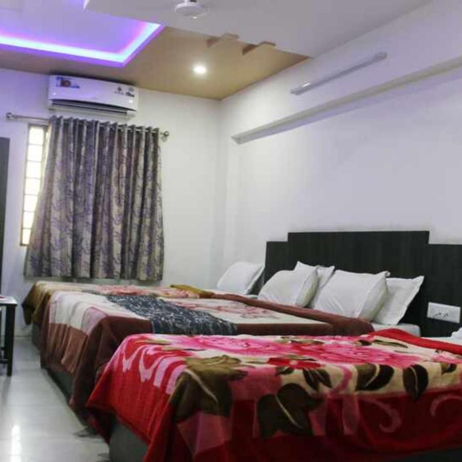 Long Hotel Ahmedabad