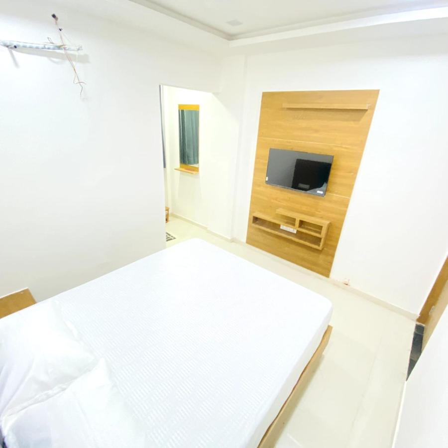 Hotel Alexa Ahmedabad