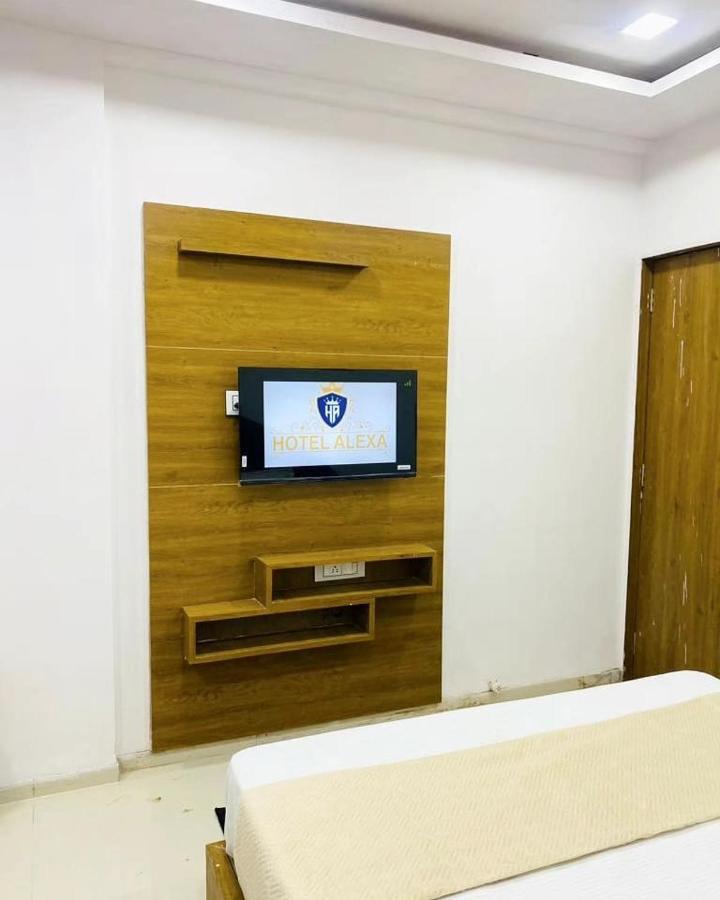 Alexa Hotel