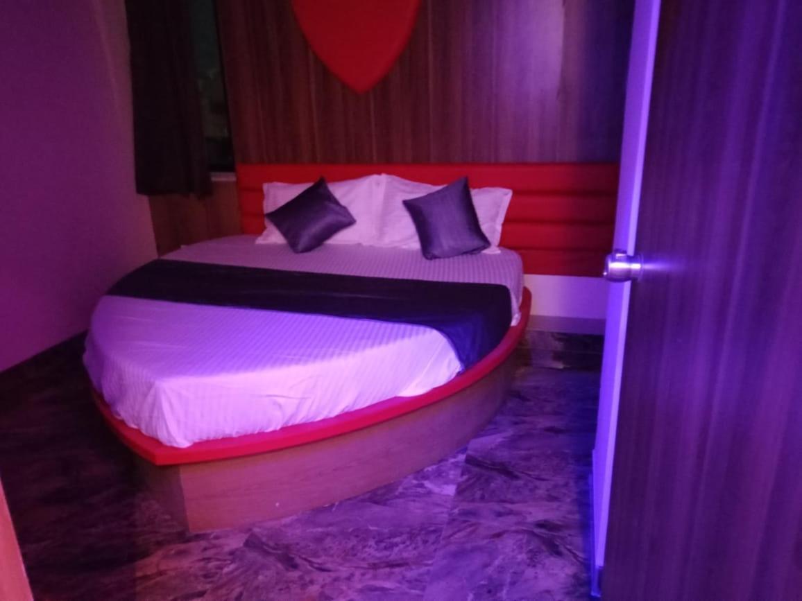 Kb Hotel Ahmedabad