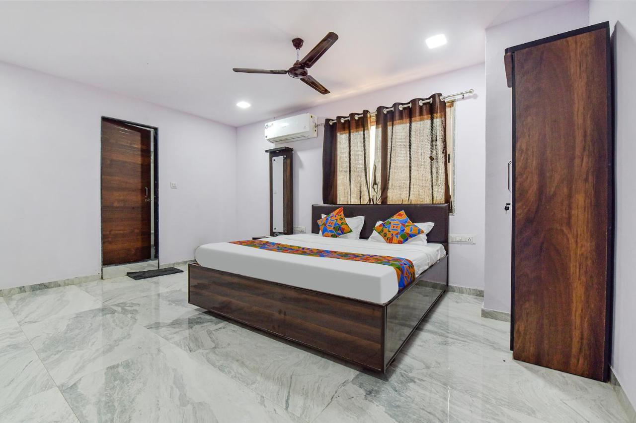 Fabhotel Vishwa Palace Ahmedabad
