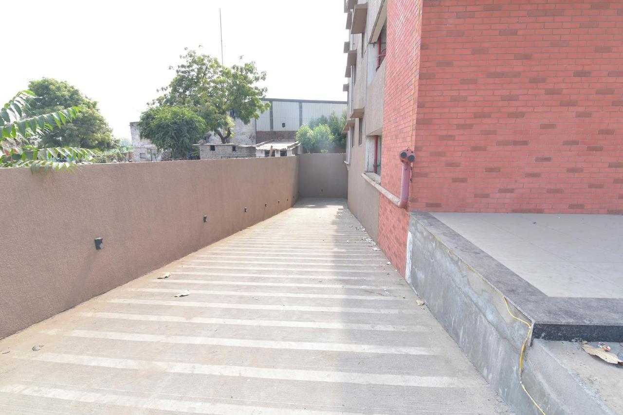 Fabhotel Vishwa Palace Hotel 3*