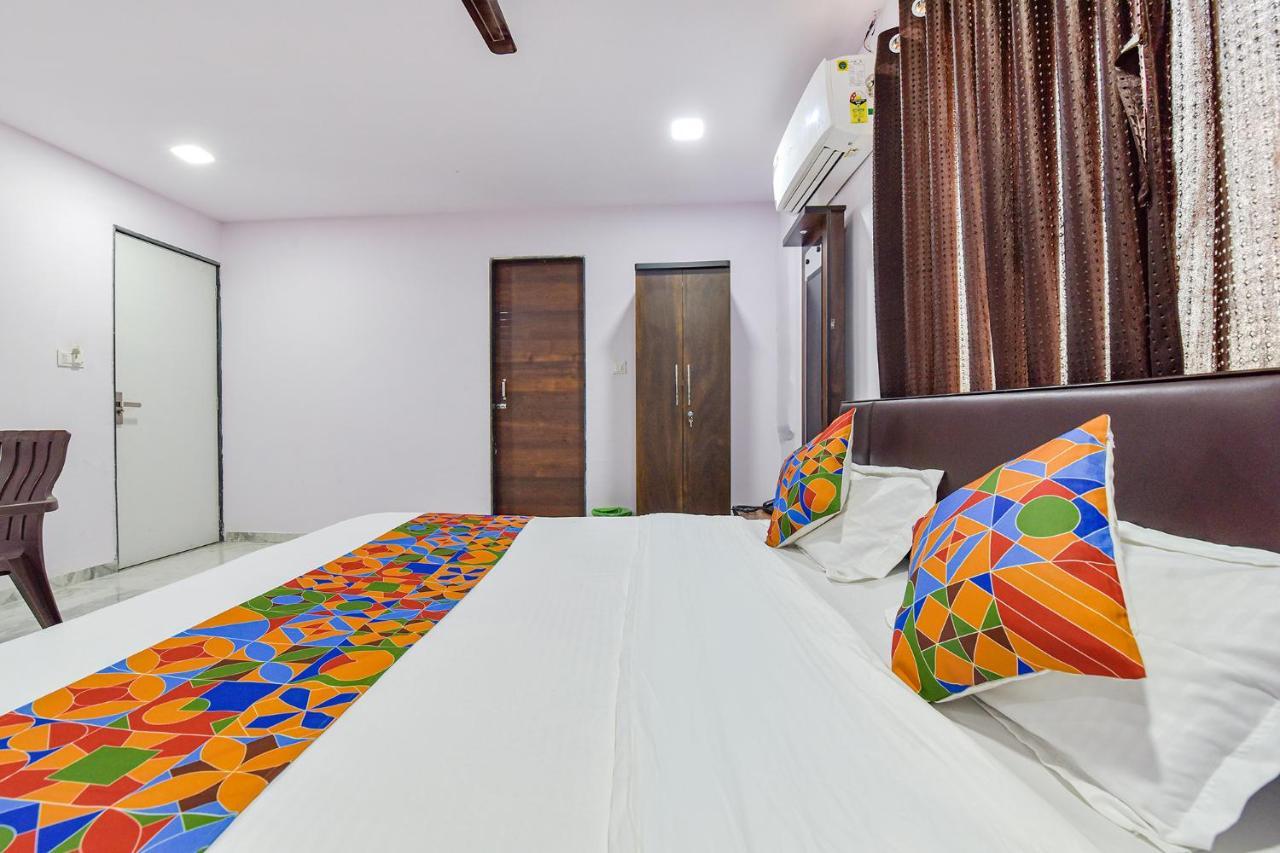 Fabhotel Vishwa Palace Hotel Ahmedabad
