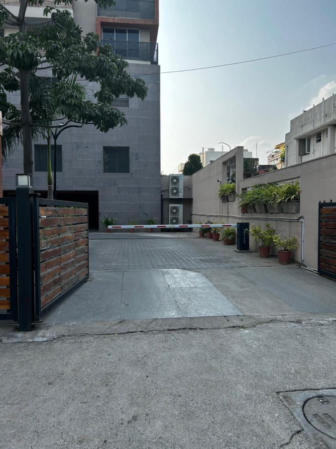 Apartment River Front