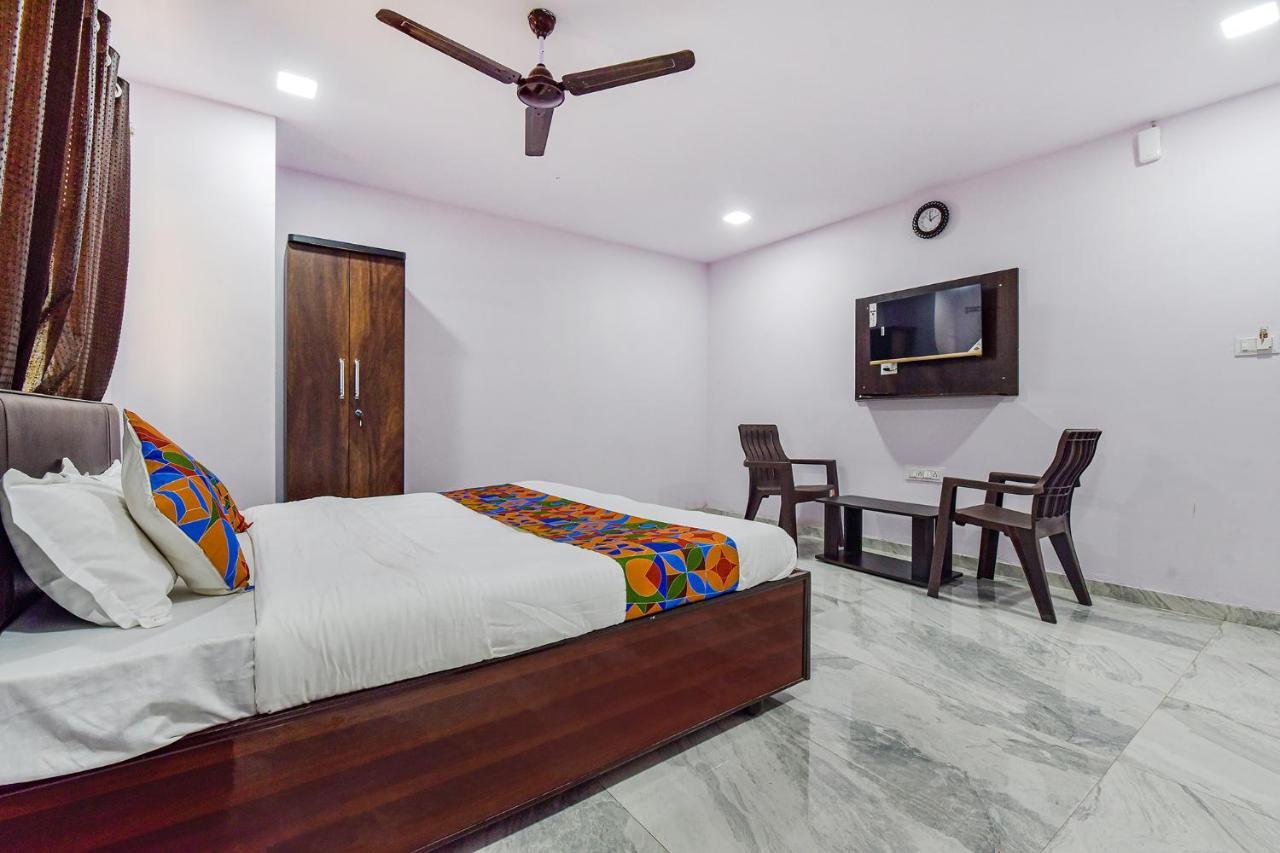 Fabhotel Vishwa Palace Hotel Ahmedabad