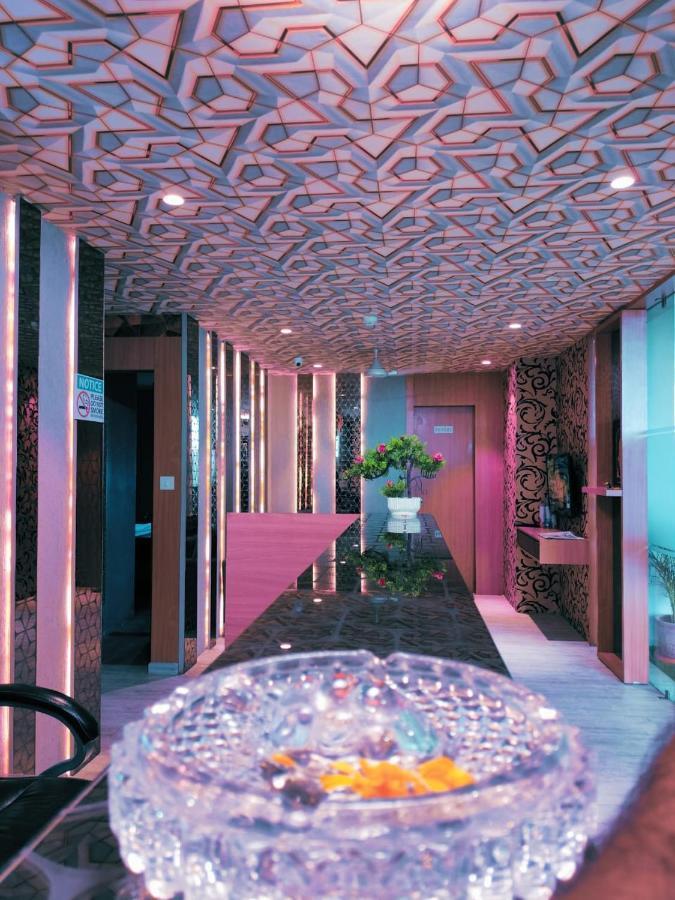 Vibes Hotel Ahmedabad