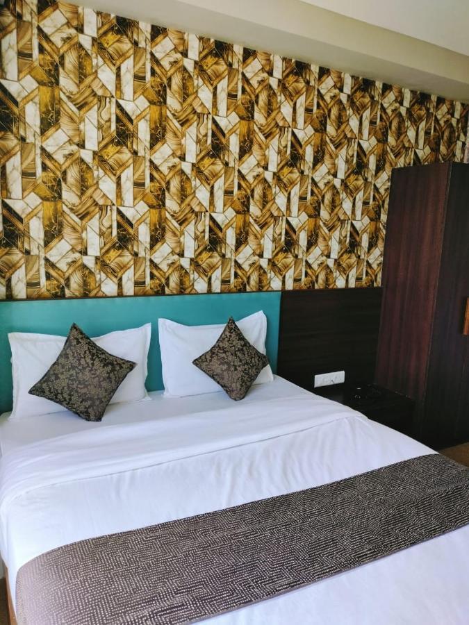 Vibes Hotel
